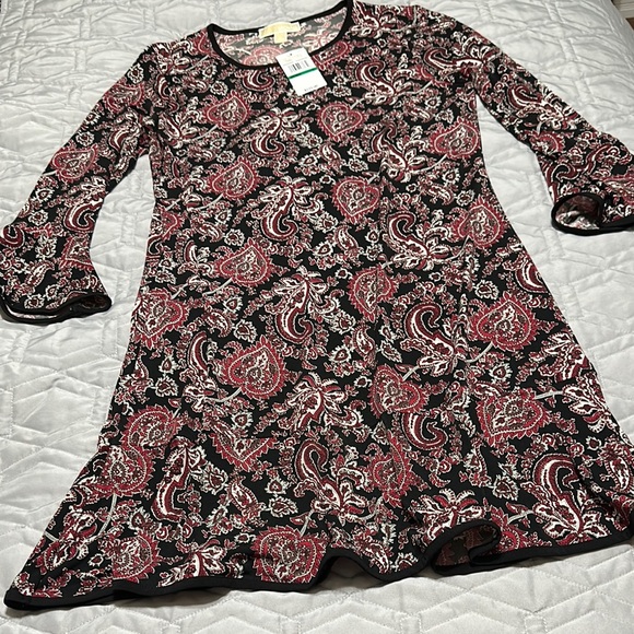 Sz L ⭐️NWT Michael Kors Paisley Matte - Jersey Flounce Dress - Picture 5 of 11